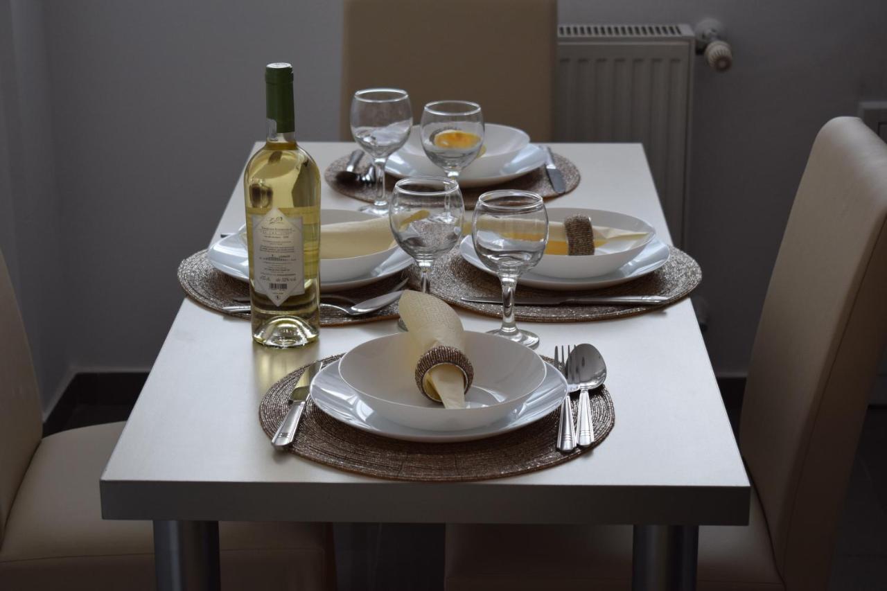 Sweet Residence Apartment Αράντ Εξωτερικό φωτογραφία
